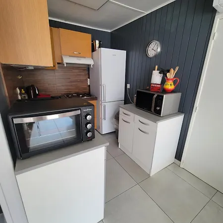 Belle De Climatisee, Tamaris, Wifi, 2 4 A 6 Couchages, Acces Payant Pour Les Piscines Et Animations , Lrtama57 Portiragnes