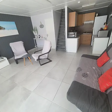 Villa Belle De Climatisee, Tamaris, Wifi, 2 4 A 6 Couchages, Acces Payant Pour Les Piscines Et Animations , Lrtama57 Portiragnes