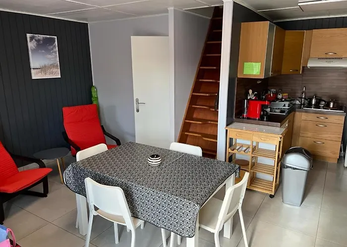 Belle De Climatisee, Tamaris, Wifi, 2 4 A 6 Couchages, Acces Payant Pour Les Piscines Et Animations , Lrtama57 Villa *