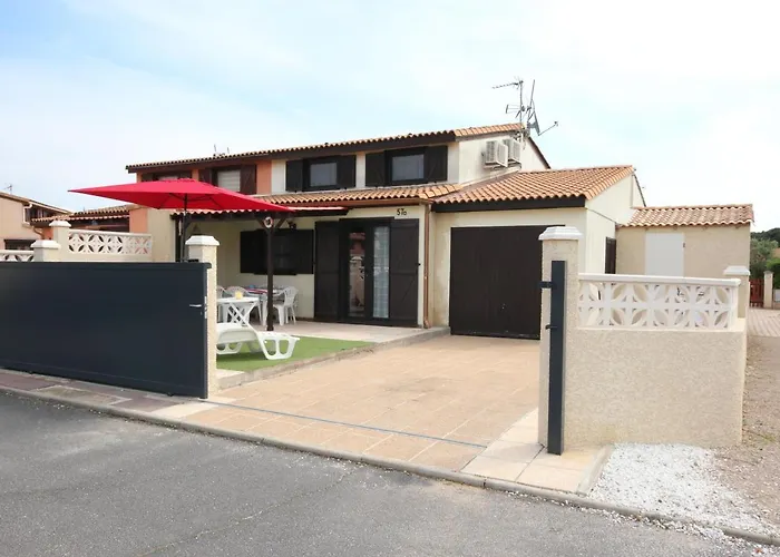 Belle De Climatisee, Tamaris, Wifi, 2 4 A 6 Couchages, Acces Payant Pour Les Piscines Et Animations , Lrtama57 Villa *