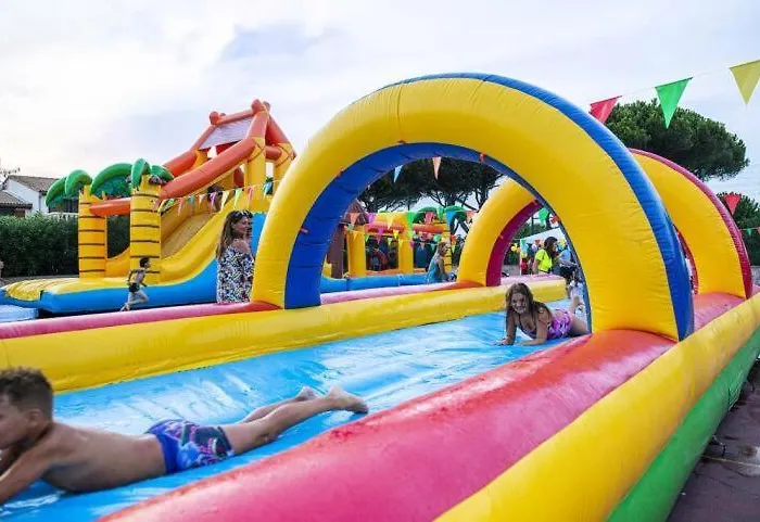 Belle De Climatisee, Tamaris, Wifi, 2 4 A 6 Couchages, Acces Payant Pour Les Piscines Et Animations , Lrtama57 Villa *